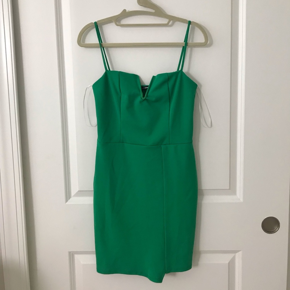 Fashionnova Sz: M Green dress